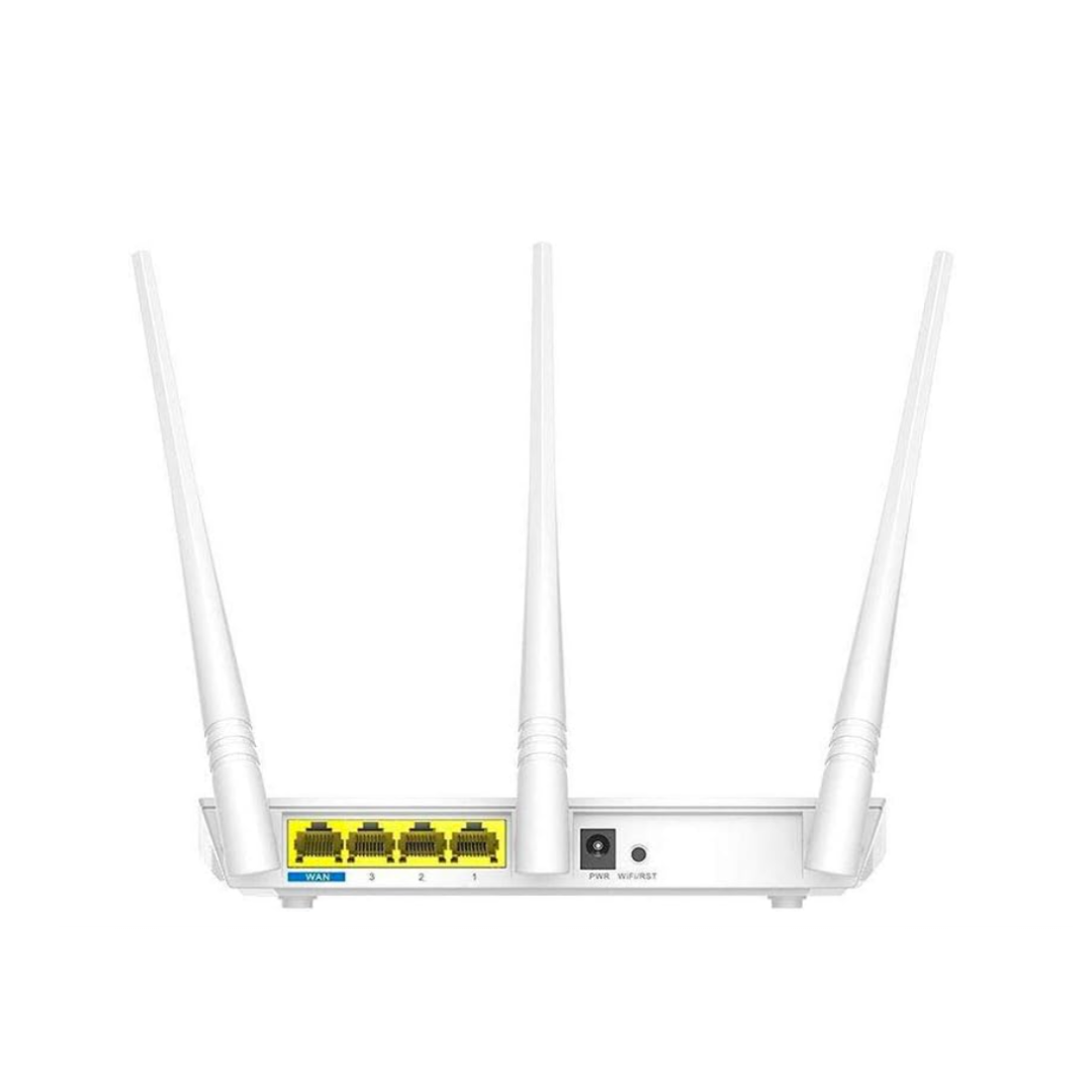 White router with antennas on a white background