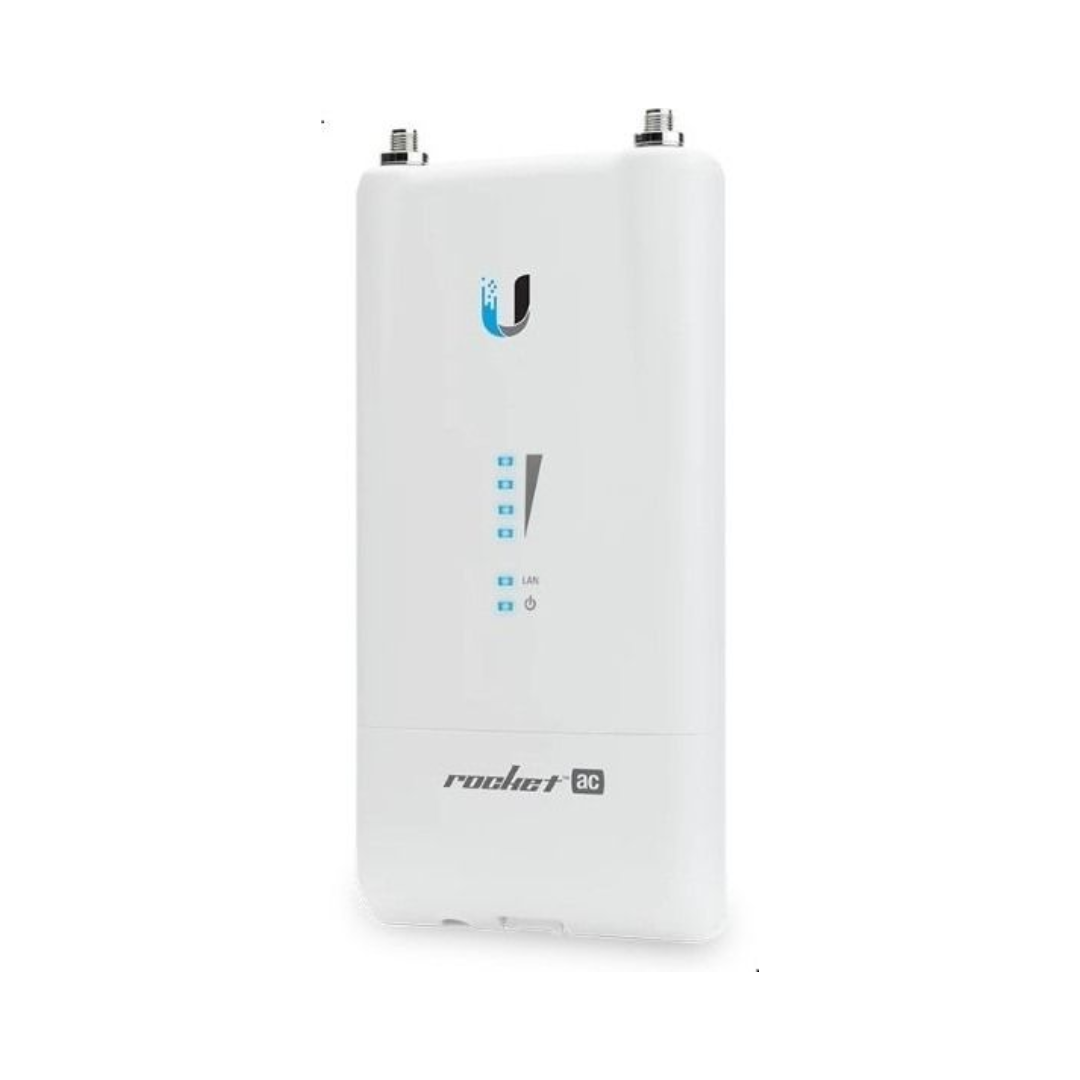 White router with 'rocket 5G' branding on a white background